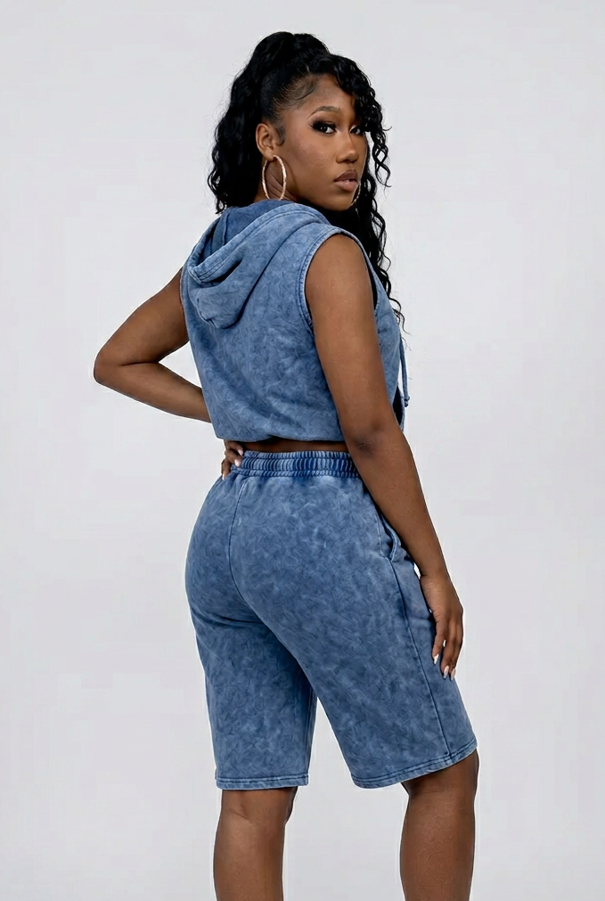 The “Weekend Vibes” Set